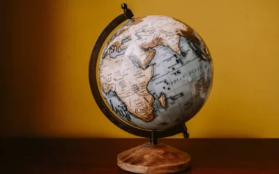 Gdzie inwestować – w&nbsp;Polsce czy&nbsp;za&nbsp;granicą?